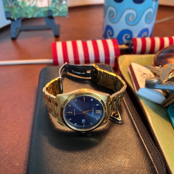 Mens Citizen Eco Drive watch. - Picture 3 of 4